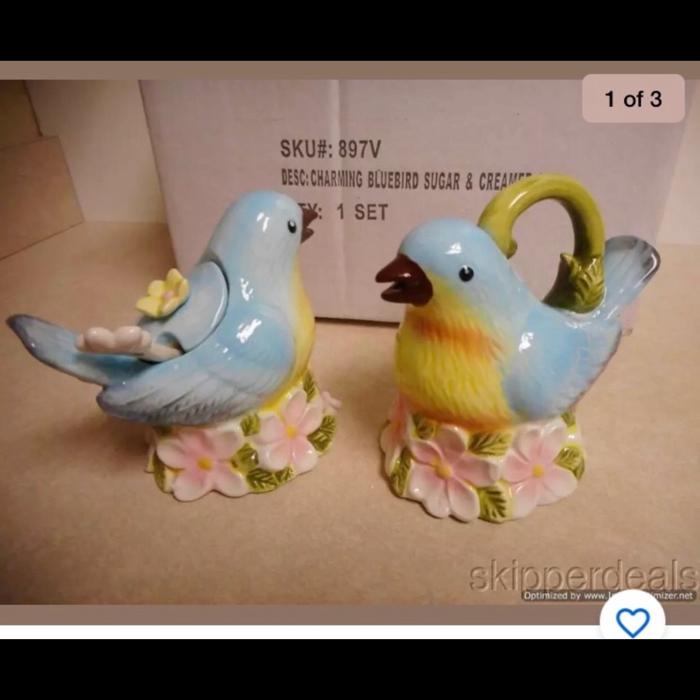 Charming Bluebird sugar and cream set